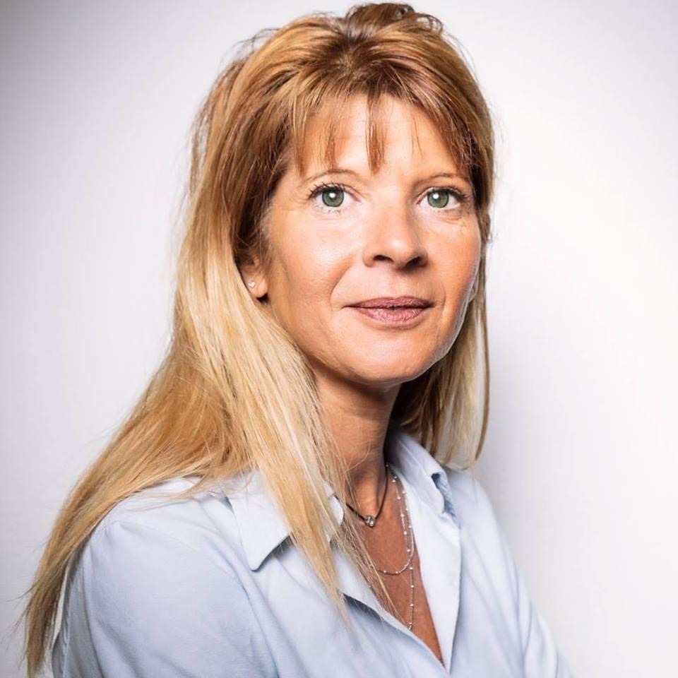 6FCAF587-12F0-4190-BDEF-63A0B140563C_1_105_c